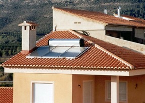 Thermosyphon System on rooftop - solar hot water heater